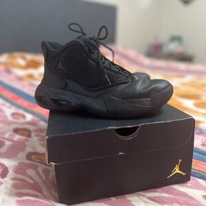 Jordan Max Aura 4 (GS)